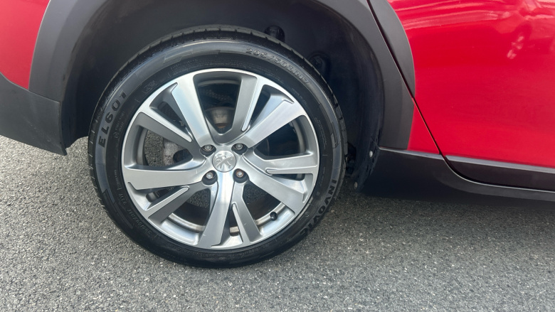 Peugeot 2008 1.2 PureTech 110 Allure Premium 5dr Petrol Estate
